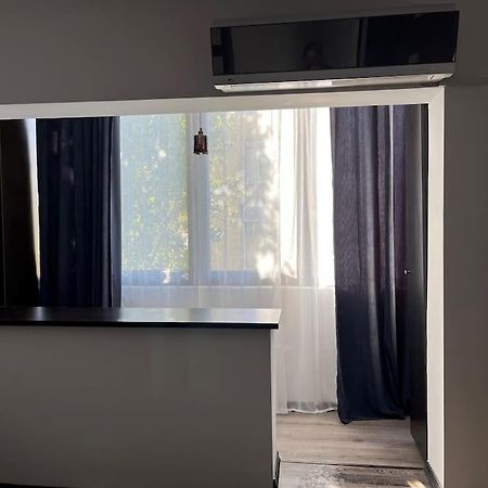Mall Vitan Studio Eveline Bukarest Kültér fotó