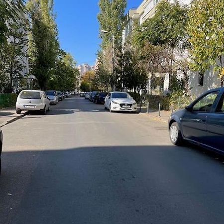 Mall Vitan Studio Eveline Bukarest Kültér fotó